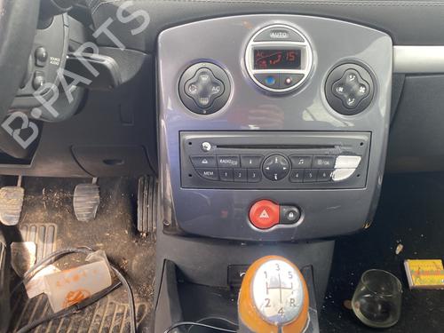 Climate control RENAULT CLIO III (BR0/1, CR0/1) 1.5 dCi (BR17, CR17) | BP26888236I5 - Image 12