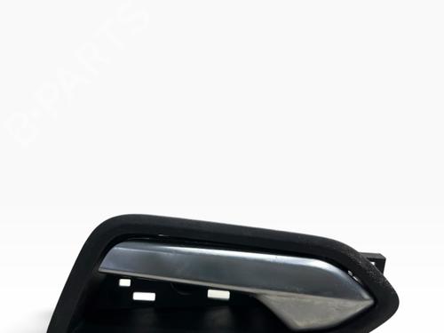 Used Front left interior door handle Front left interior door handle RENAULT CAPTUR II (HF_) TCe 140 (HFN0) (140 hp) 40443316 40443316