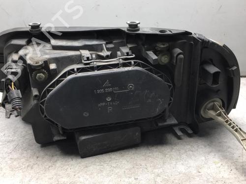 Right headlight SEAT ALHAMBRA (7V8, 7V9) 1.9 TDI | BP25556272C29 
