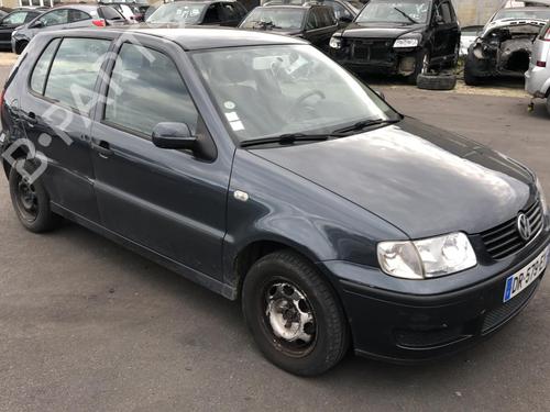 Windscreen washer tank VW POLO (6N2) 1.4 | BP25581926C113 