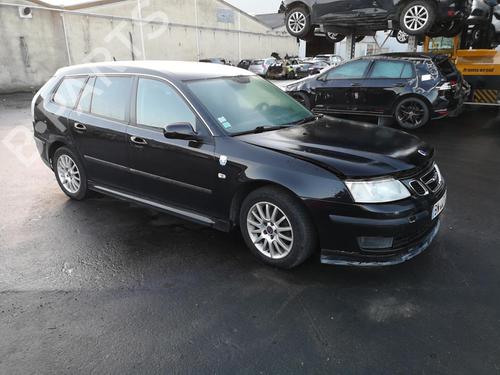 Left headlight SAAB 9-3 Estate (E50) 1.9 TiD | BP25525446C28 