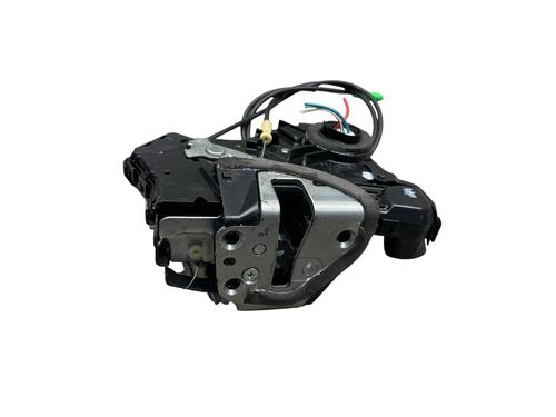 front-right-lock-toyota-verso-_r2_-2009-2010-2011-2012-2013-2014-2015-2016-2017-2018-34142824 main image