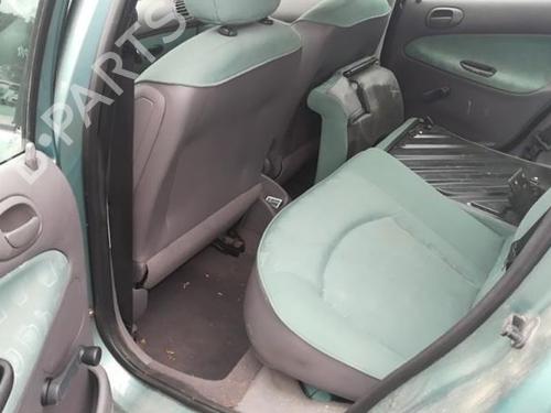 Radio PEUGEOT 206 Hatchback (2A/C) 1.9 D | BP25577449E6 