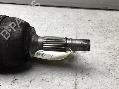 Used Right front driveshaft PEUGEOT 106 II (1A_, 1C_) 1.1 i (60 hp) 25551391