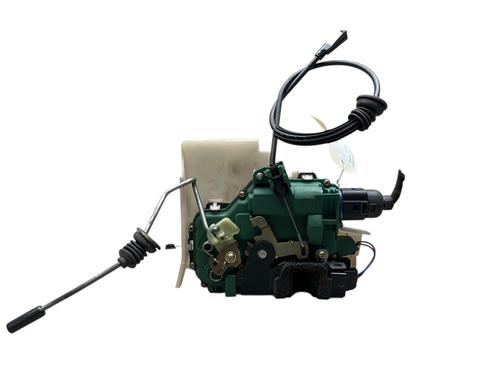 Vergrendeling links voor VW POLO IV (9N_, 9A_) 1.4 TDI (75 hp) 25513287