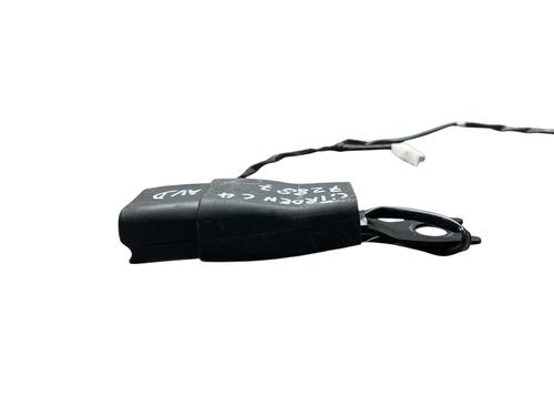 Used Seat buckle CITROËN C4 AIRCROSS 1.6 HDi 115 AWC (114 hp) 28205617