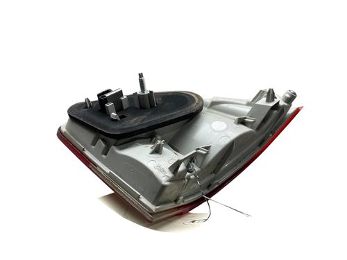 left-tailgate-light-peugeot-2008-i-cu_-2013-33551702 main image