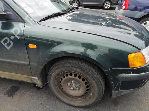 Left front indicator VW PASSAT B5 (3B2) 1.6 | BP25554472C32 - Image 17