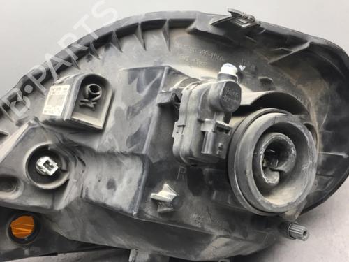 Used Right headlight RENAULT TRAFIC II Van (FL) 1.9 dCi 100 (FL0C) (101 hp) 25582173