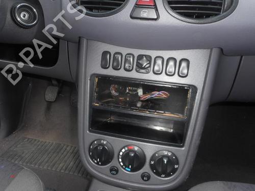 Klapa wlewu paliwa MERCEDES-BENZ A-CLASS (W168) A 170 CDI (168.009, 168.109) | BP25553224C131 