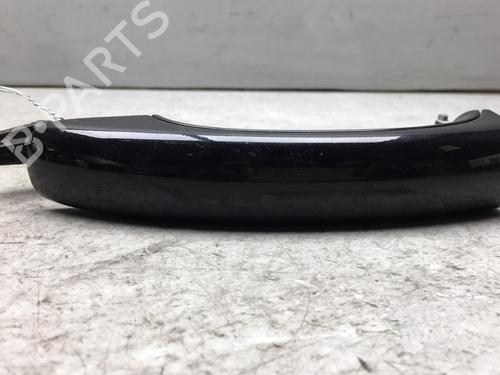 Used Front left exterior door handle VW TOUAREG (7LA, 7L6, 7L7) 2.5 R5 TDI (174 hp) 25525306