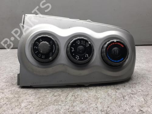 AC Styreenhet / Manøvreringsenhet TOYOTA YARIS (_P9_) 1.3 VVT-i (SCP90_, SCP90R) | BP25556596I5 