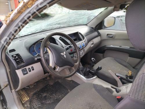 Brugte MITSUBISHI L200 / TRITON (KA_T, KB_T) 2.5 DI-D 4WD (KB4T) (136 hp) 4277506
