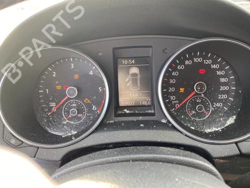 Right front door VW GOLF VI (5K1) 2.0 TDI | BP26594957C3 