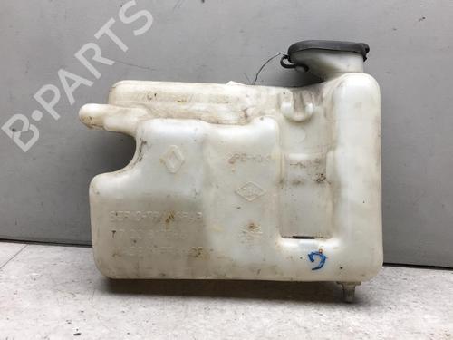 Used Windscreen washer tank RENAULT TWINGO I (C06_) 1.2 (C066, C068) (58 hp) 25523941