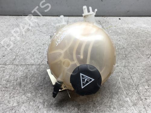 Used Expansion tank PEUGEOT EXPERT Van (V_) 2.0 BlueHDi 120 (122 hp) 25501837