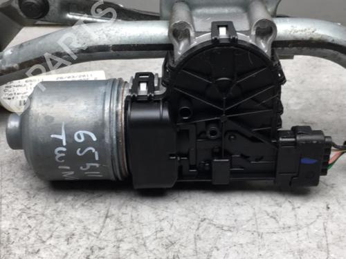 Front wiper motor RENAULT TWINGO II (CN0_) 1.2 16V (CN04, CN0B) | BP25538526M29 