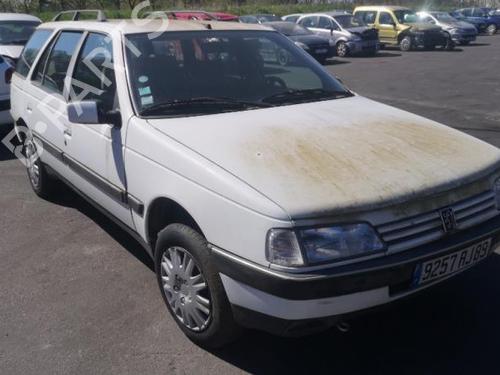 Left front indicator PEUGEOT 405 II Break (4E) 1.8 | BP25519436C32  - Image 26