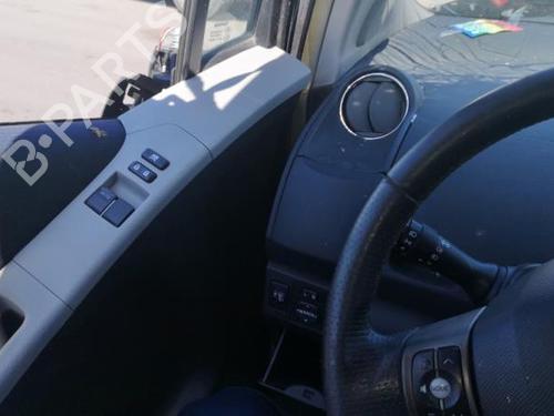 Left front window switch TOYOTA YARIS (_P9_) 1.4 D-4D (NLP90_, NLP90R) | BP25517811I27  - Image 9