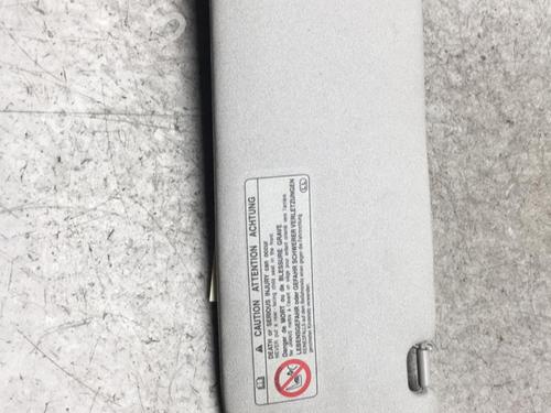 Used Right sun visor TOYOTA YARIS (_P1_) 1.4 D-4D (NLP10_, NLP10R) (75 hp) 25547022