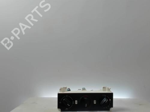 Commande Chauffage PEUGEOT 306 Hatchback (7A, 7C, N3, N5) 2.0 HDI 90 (90 hp) 25553199