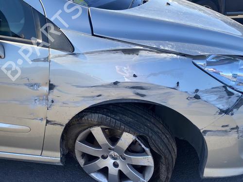 Used Parts PEUGEOT 308 I (4A_, 4C_) 1.4 16V 2499047