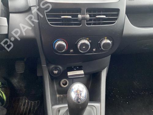 Right tailgate light RENAULT CLIO IV (BH_) 1.5 dCi 75 | BP25566150C80 - Image 30
