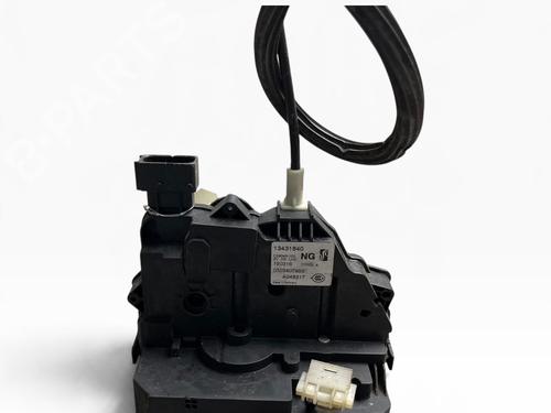 Front right lock OPEL CORSA E (X15) 1.4 (08, 68) | BP25498452C97 - Image 2
