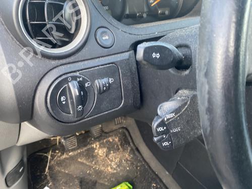 Used Parts FORD FIESTA V (JH_, JD_)  1.4 16V  4617748