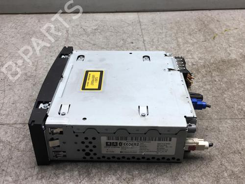 Used Radio Radio PEUGEOT 5008 (0U_, 0E_) 2.0 HDi 150 / BlueHDi 150 (150 hp) 25529093 25529093