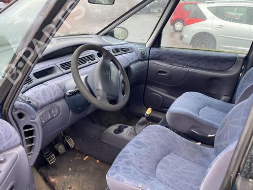 Used Parts RENAULT ESPACE III (JE0_) 2.0 (JE0A) 2493796