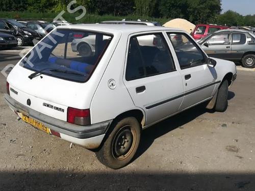 Left mirror PEUGEOT 205 II (20A/C) 1.1 | BP25577092C26