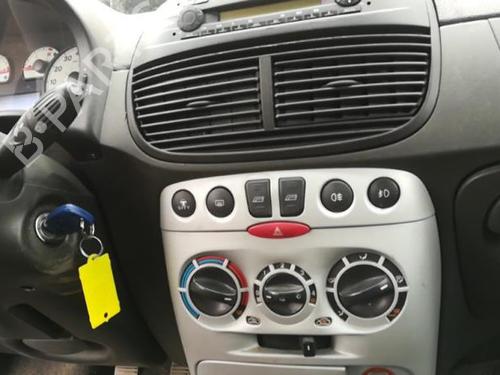 Right front fog light FIAT PUNTO (188_) 1.4 | BP25516624C31 