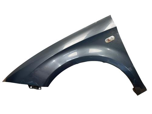 Used Left front fenders SEAT LEON (1P1) 1.9 TDI (105 hp) 26215942