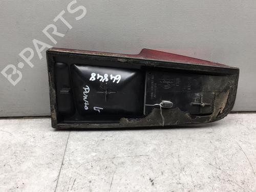 Used Third brake light Third brake light FIAT PUNTO (188_) 1.2 60 (188.030, .050, .130, .150, .230, .250) (60 hp) 25560843 25560843