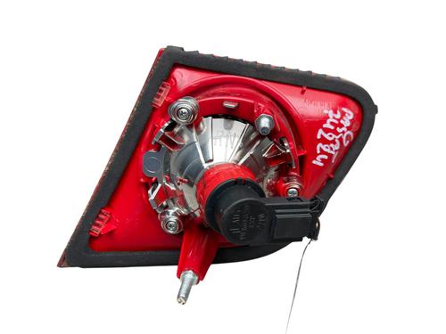 Used Left tailgate light Left tailgate light VW PASSAT B6 (3C2) 1.9 TDI (105 hp) 25933579 25933579