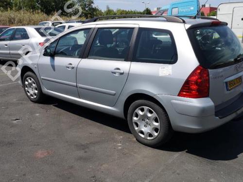 Høyre foran beltestrammer PEUGEOT 307 Break (3E) 1.6 HDi 110 | BP25559949C88 