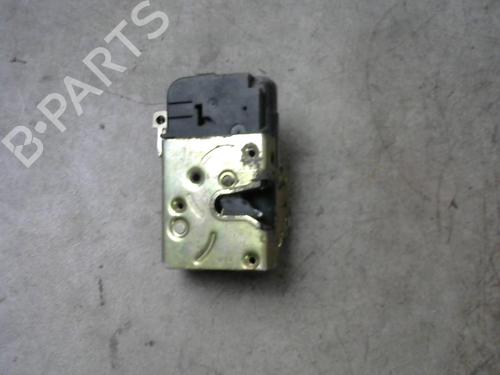 Używane Zamek drzwi przednich lewych PEUGEOT 206 Hatchback (2A/C) 1.4 i (75 hp) 25558762