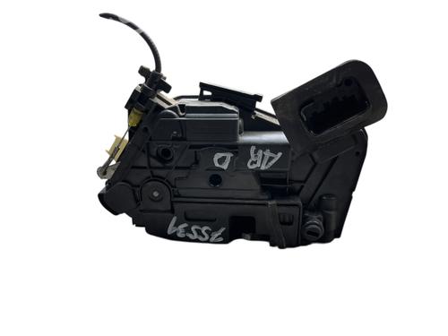 rear-right-lock-seat-leon-5f1-2012-2013-2014-2015-2016-2017-2018-2019-2020-2021-30643946 main image