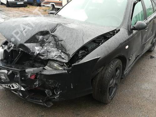 Used Parts SEAT LEON (1M1)  1.9 TDI  2496576