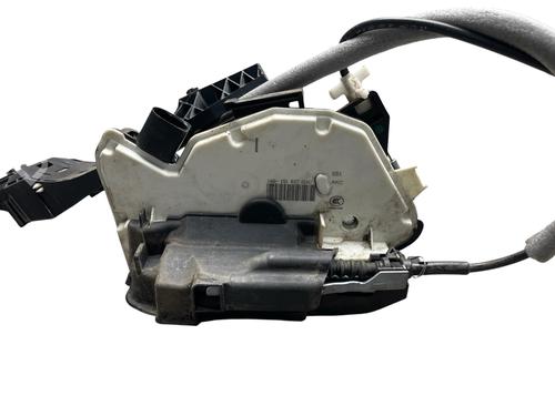 front-right-lock-skoda-fabia-ii-542-2006-2007-2008-2009-2010-2011-2012-2013-2014-30390413 main image