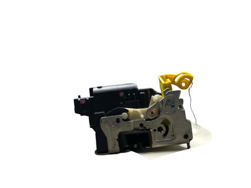 rear-right-lock-dacia-duster-hs_-2010-2011-2012-2013-2014-2015-2016-2017-2018-25574935 main image