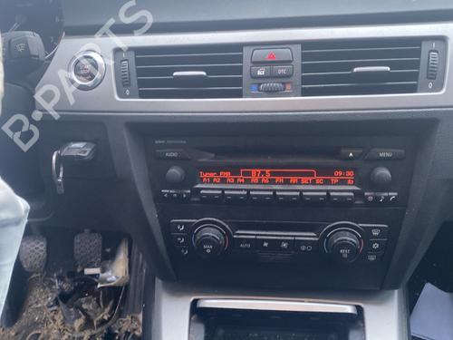 Front right lock BMW 3 (E90) 320 i | BP35960014C97 - Image 1