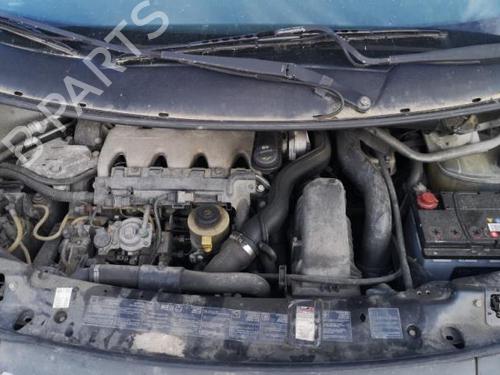 Left headlight RENAULT ESPACE III (JE0_) 2.2 12V TD (JE0E, JE0H, JE0P) | BP25583814C28 