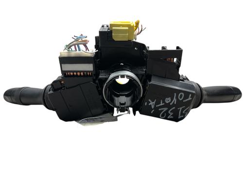 Used Steering column stalk TOYOTA YARIS (_P9_) 1.4 D-4D (NLP90_, NLP90R) (90 hp) 26578512