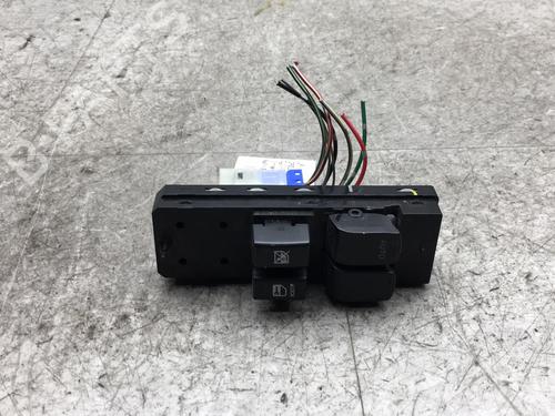 Left front window switch OPEL AGILA B (H08) 1.2 (F68) | BP25556872I27