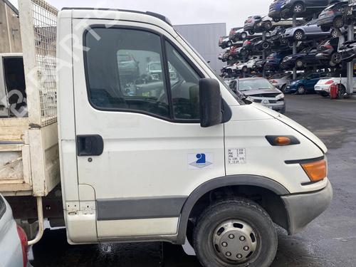 Front right lock IVECO DAILY III Van 50 C 13 | BP25551681C97 