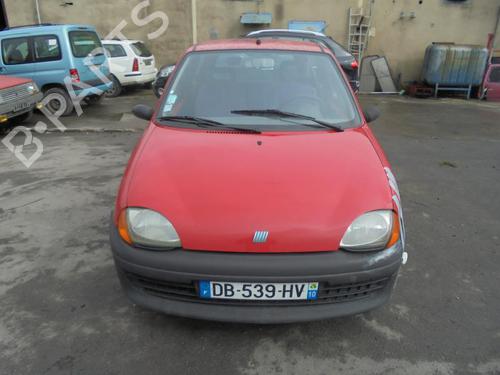 Front left exterior door handle FIAT SEICENTO / 600 (187_) 0.9 (187AXA, 187AXA1A) | BP25553223C128 