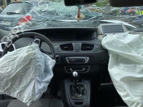 Radio RENAULT SCÉNIC III (JZ0/1_) 1.5 dCi | BP25567482E6 
