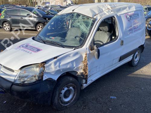 Zamek drzwi przednich prawych CITROËN BERLINGO / BERLINGO FIRST Box Body/MPV (M_) 1.9 D 70 (MBWJZ, MCWJZ) | BP25565378C97 